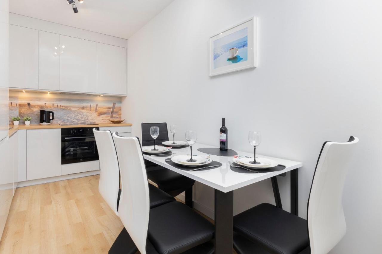 Plac Unii Apartment Gdynia By Noclegi Renters Dış mekan fotoğraf