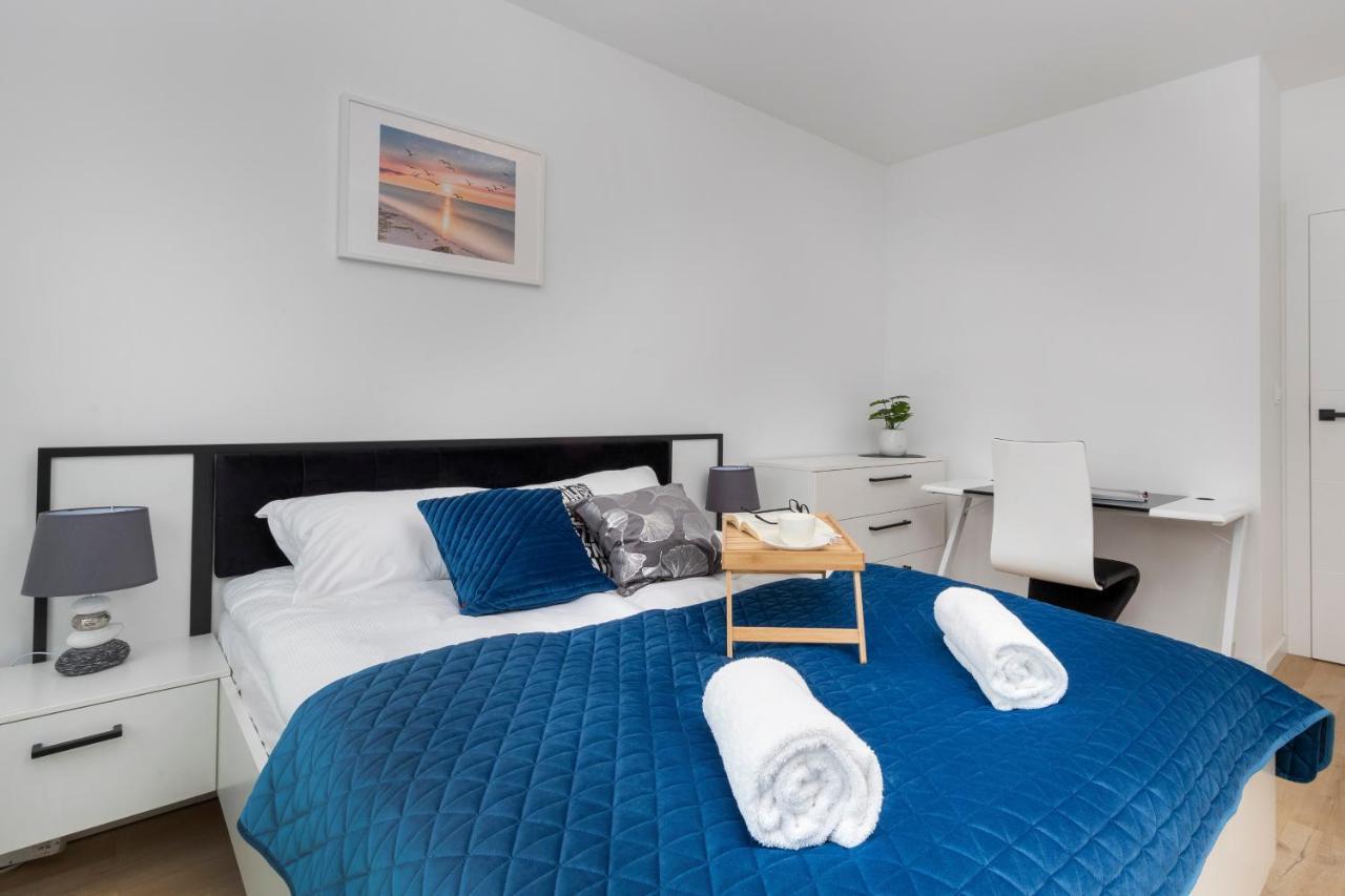 Plac Unii Apartment Gdynia By Noclegi Renters Dış mekan fotoğraf