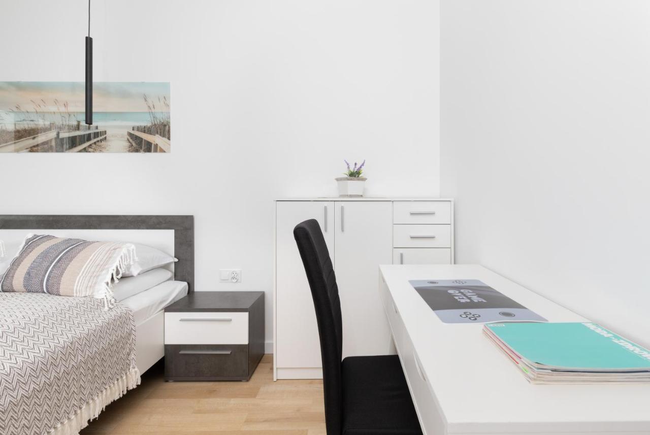 Plac Unii Apartment Gdynia By Noclegi Renters Dış mekan fotoğraf